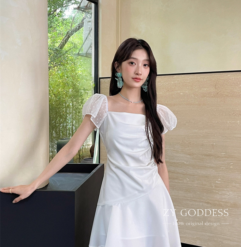 Star Mesh Puff Sleeve Dress