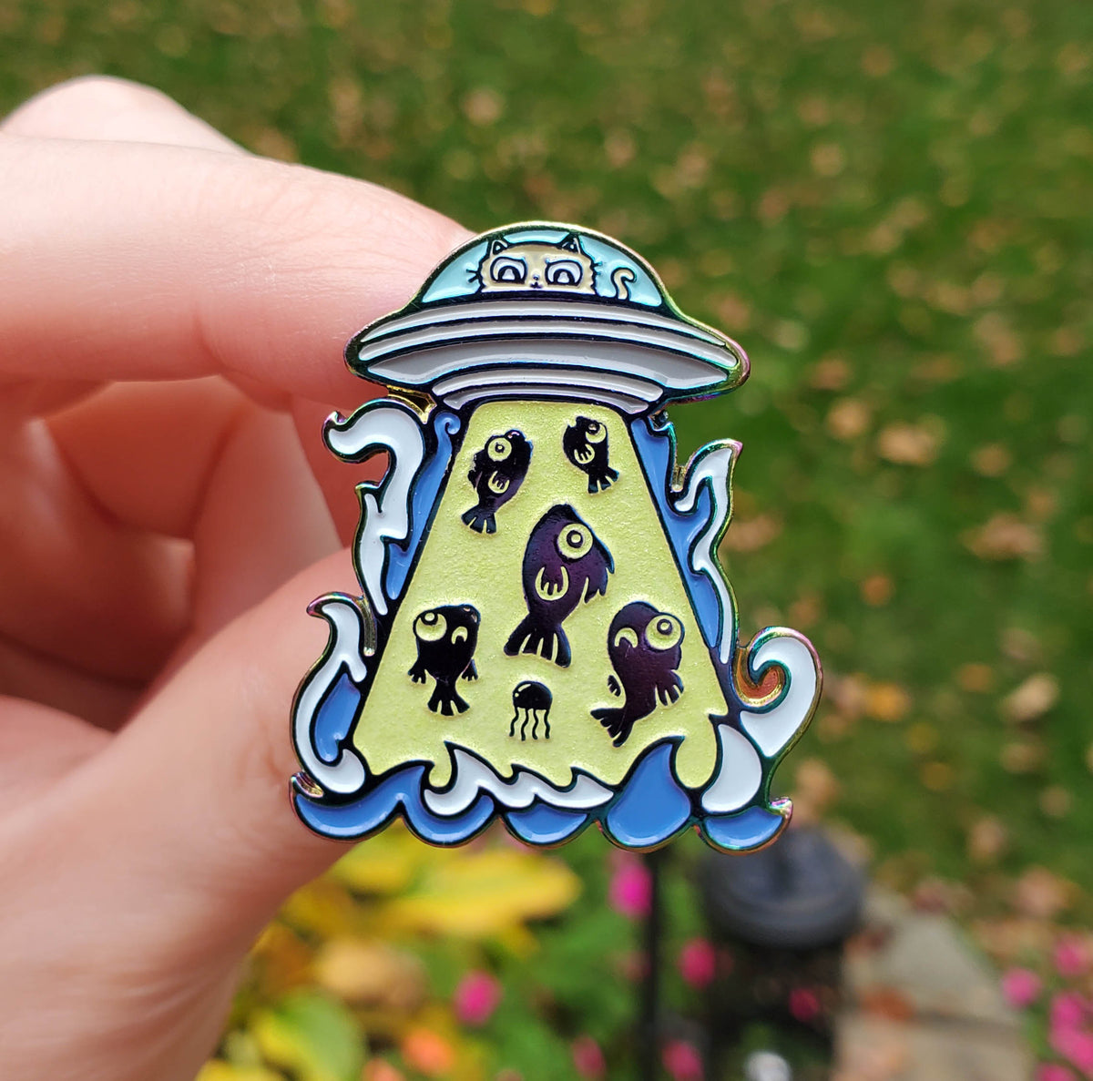 UFO Cat Pin