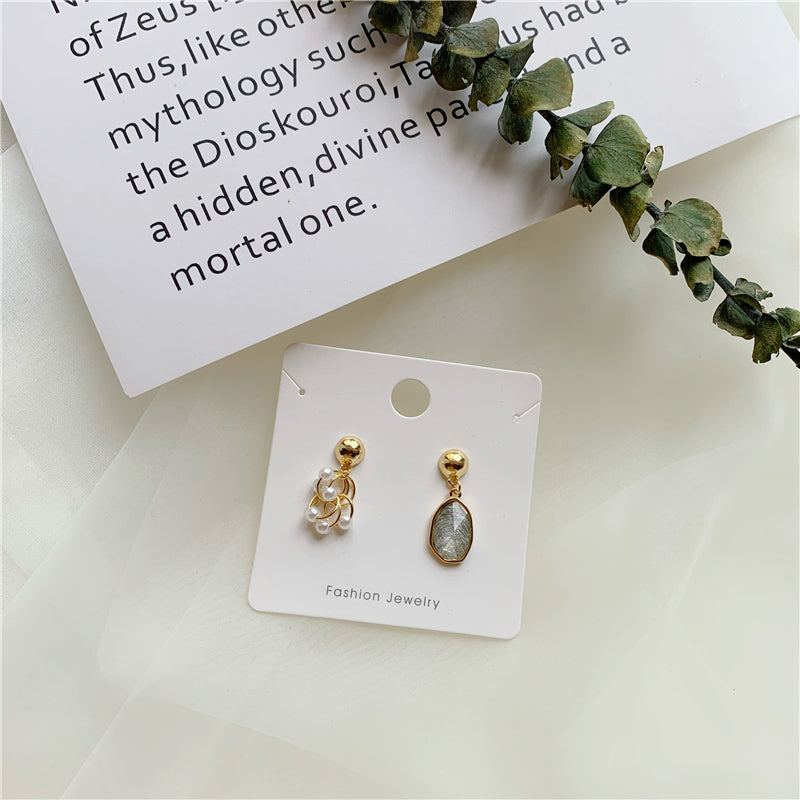 S925 Silver Asymmetrical Pearl Stud Earrings for Students