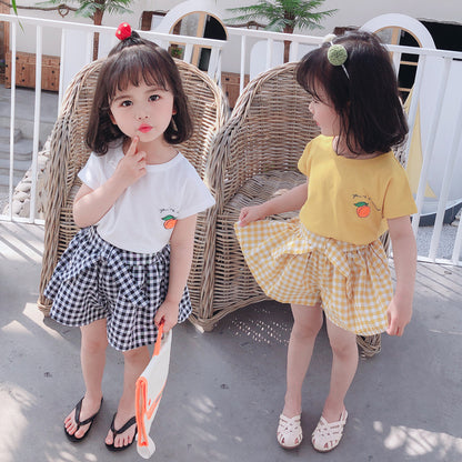 Girls' Short-Sleeve T-Shirt and Plaid Skirt Set