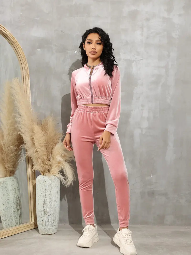 Women's Casual Sports Suit with Zippered Jacket & Pants