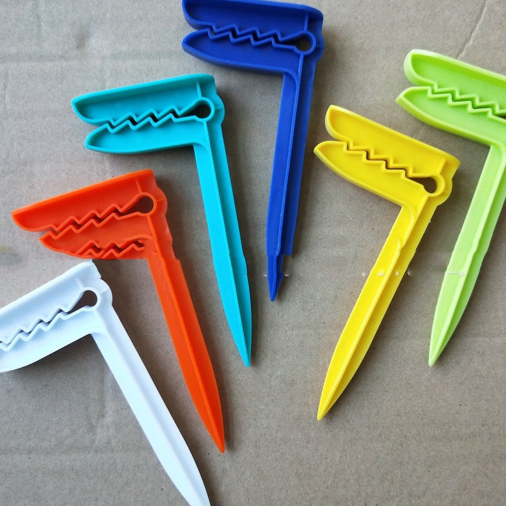 Plastic Picnic Cloth Clips