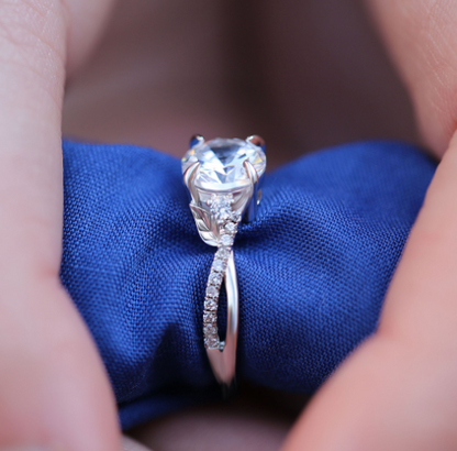 Hao Stone Ring - Round Fashion Ring