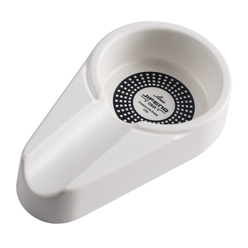 "Portable Mini Ashtray for Cigars - Stylish Home Accessory"