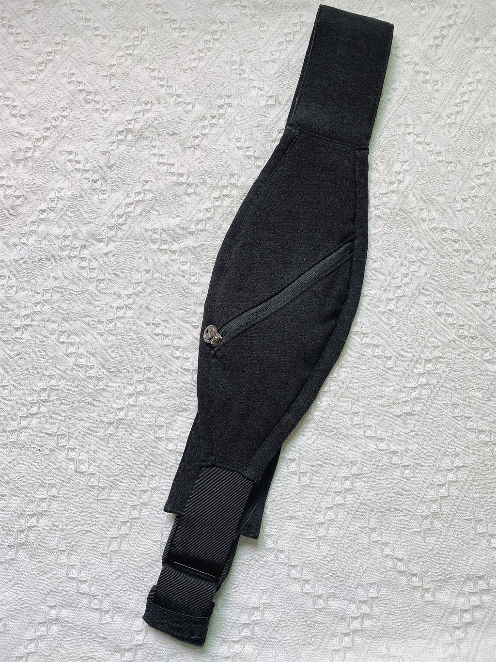 Lightweight Summer Baby Sling for Easy Carrying