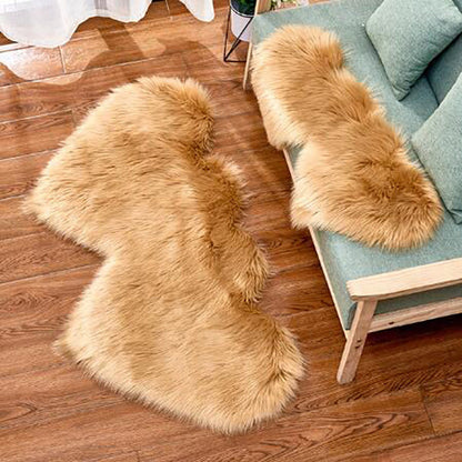 Custom Plush Heart-Shaped Stair Carpet for Decor