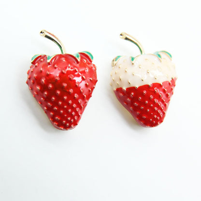 Strawberry Enamel Brooch - Cartoon Fruit Design