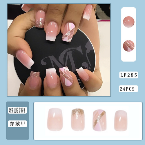 1 Box of European American Wearable Fake Nails
