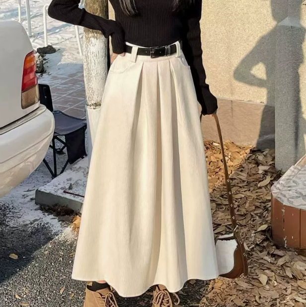 Pleated Skirt (One Piece)