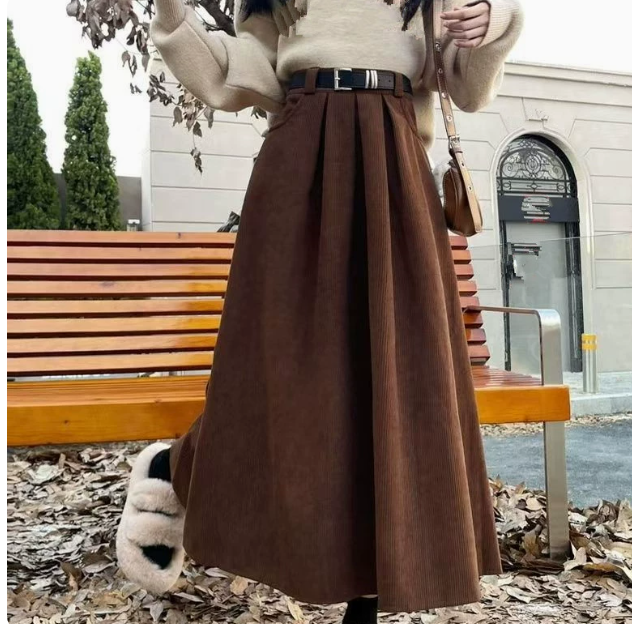 Pleated Skirt (One Piece)