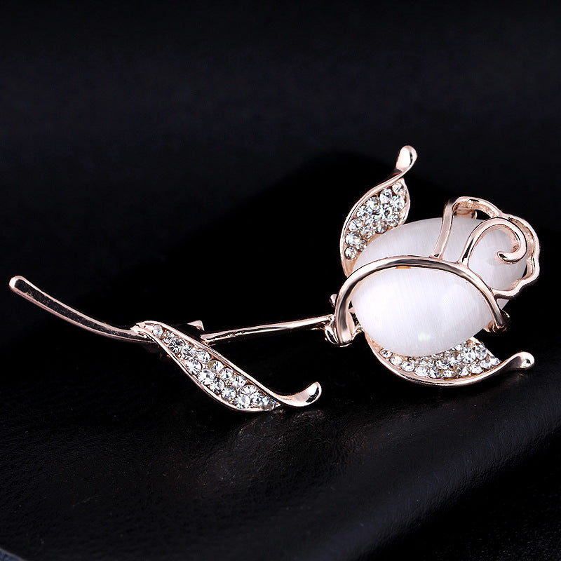 Versatile Brooch for Women - Cardigan and Coat Pin